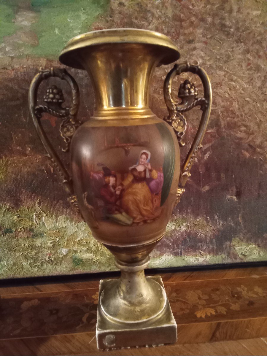 Pair Of 19th Century Paris Porcelain Vases -photo-3
