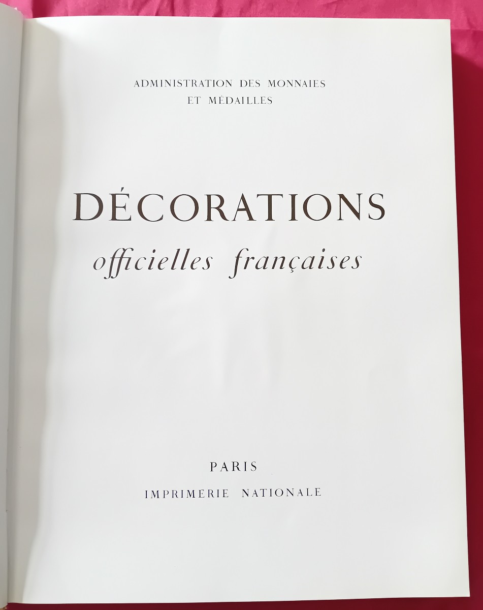 French Official Decorations. Paris Mint, National Printing House, 1956.-photo-4