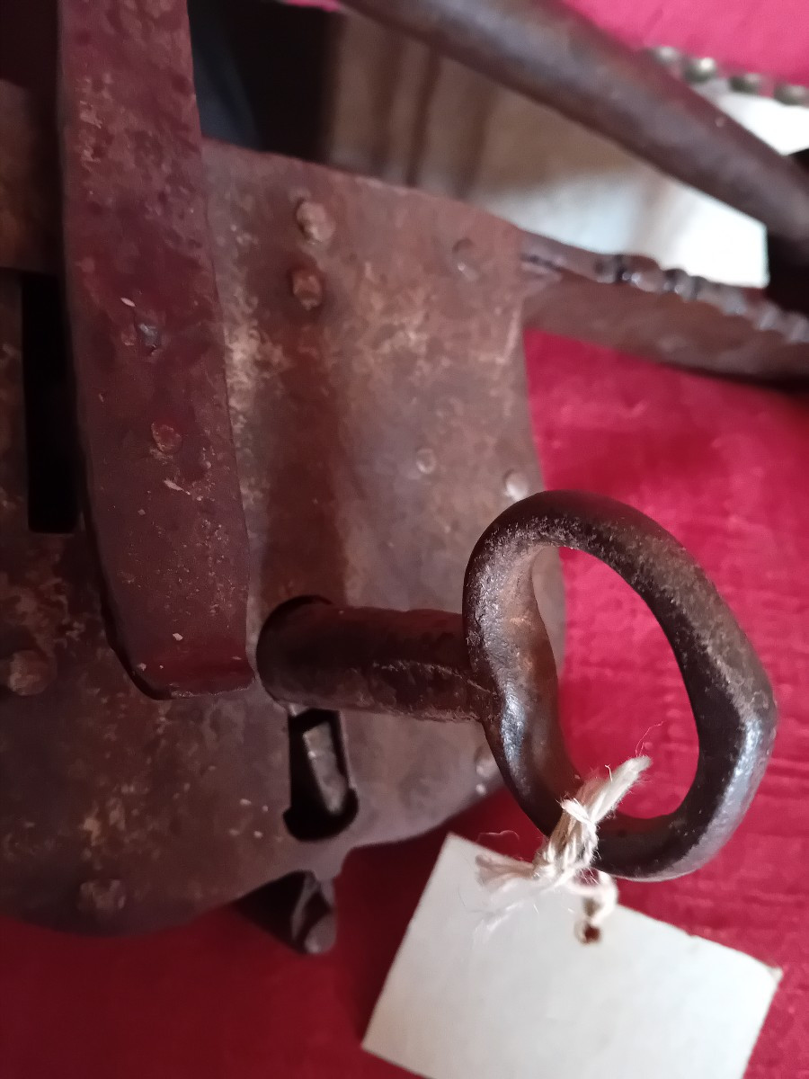 Important Padlock With A Green Lock, France, 17th And 18th Century -photo-1
