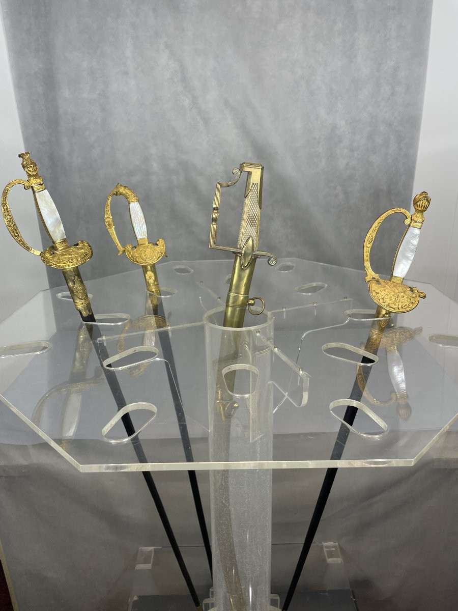 Plexiglass Sword, Saber Or Umbrella Holder-photo-1