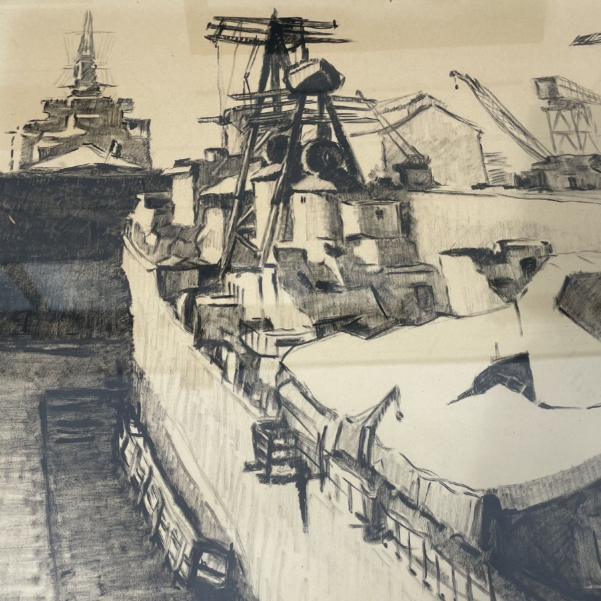 GUSTAVE HERVIGO  Bateau en calle sèche à Toulon -photo-2