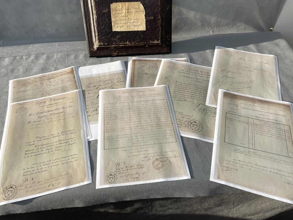 Outfit Of A First Empire Chasseur à Cheval Officer, Legion Of Honour, And Miniature-photo-4