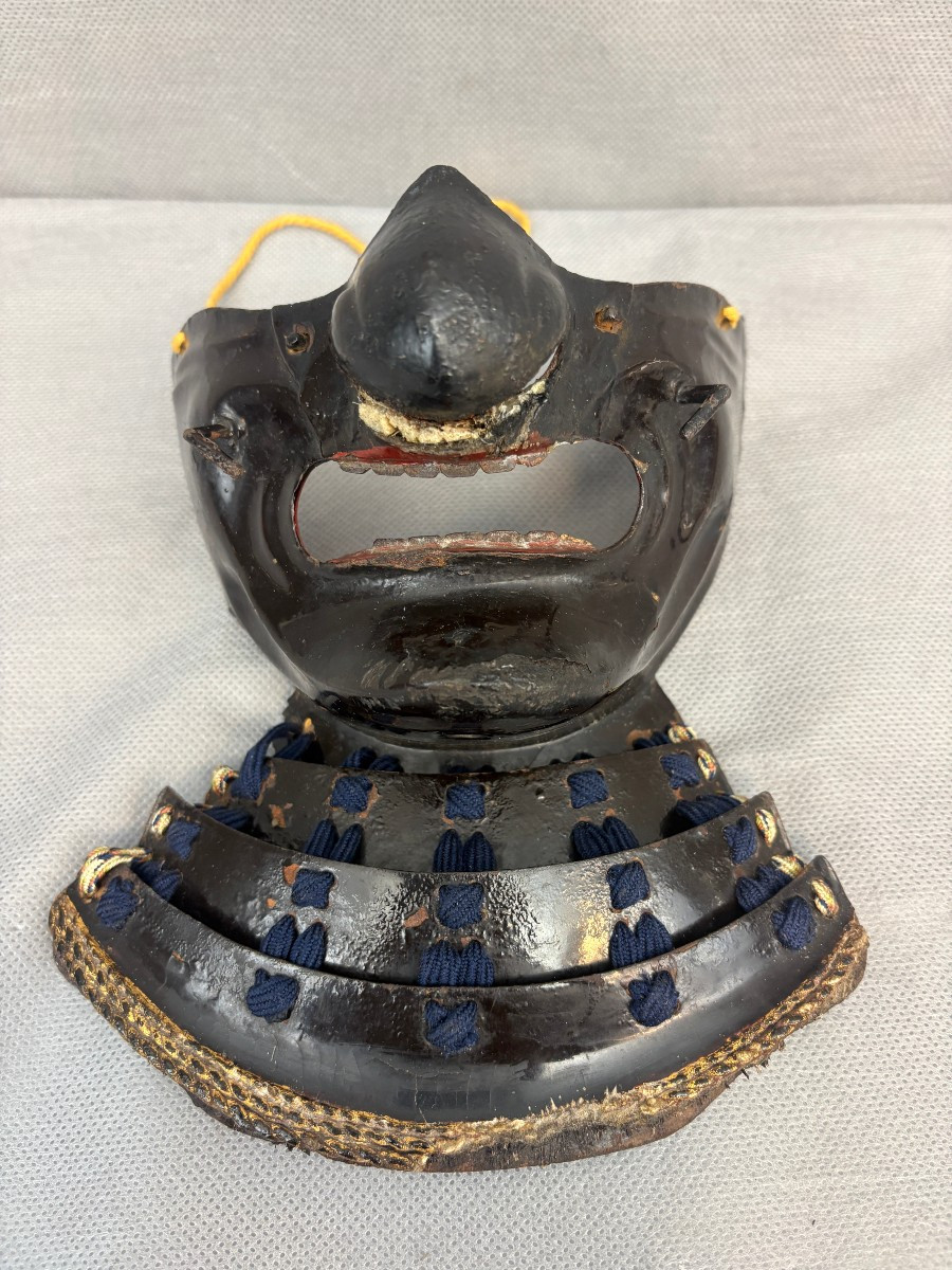 MENPO  période MI- EDO  MASQUE de SAMOURAÎ 