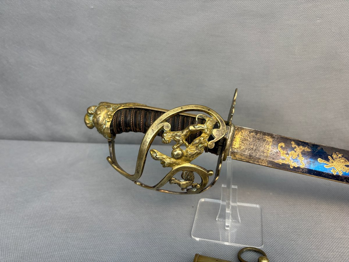 Officer's Sabre Known As The Montmorency Sabre With The < Climbing Lion >-photo-2