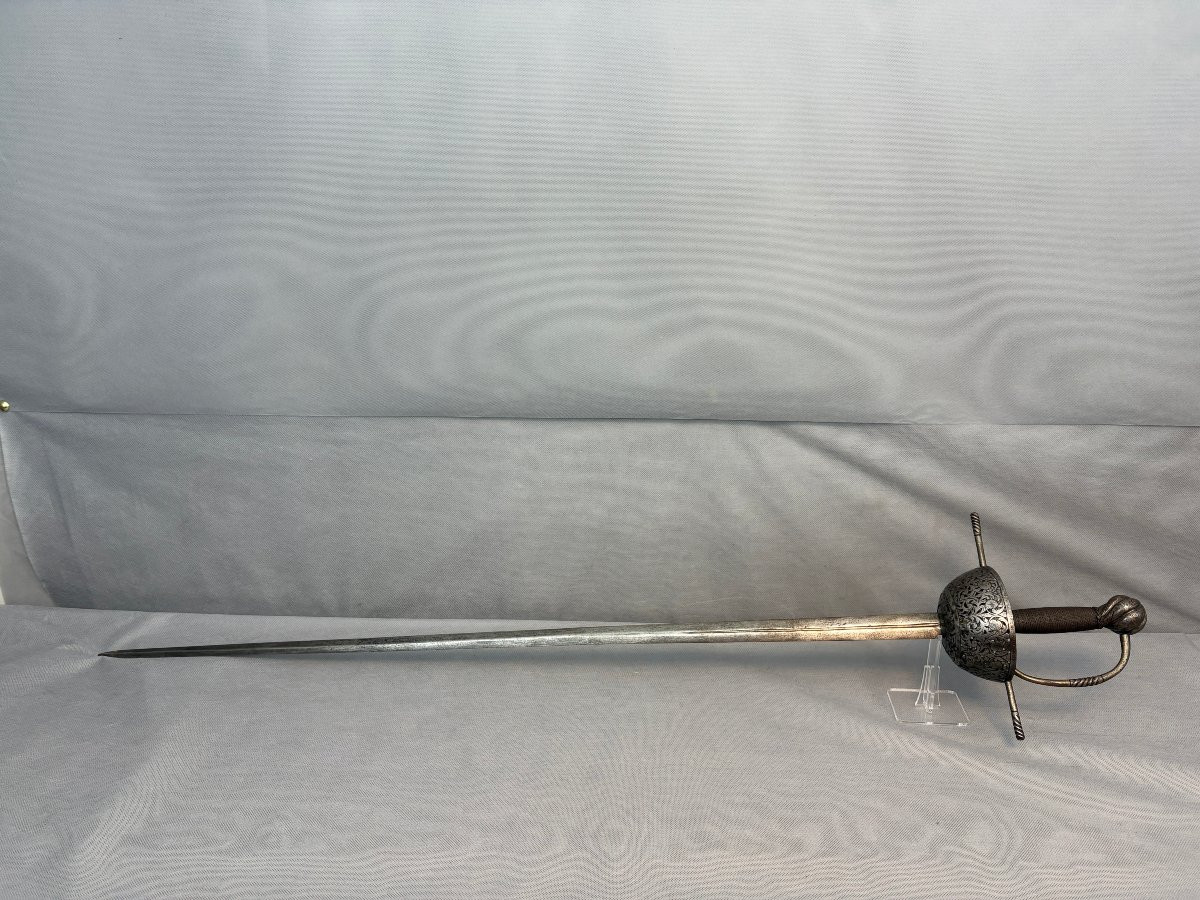 FORTE EPEE ou dite RAPIERE à la TAZA vers 1650 -photo-2