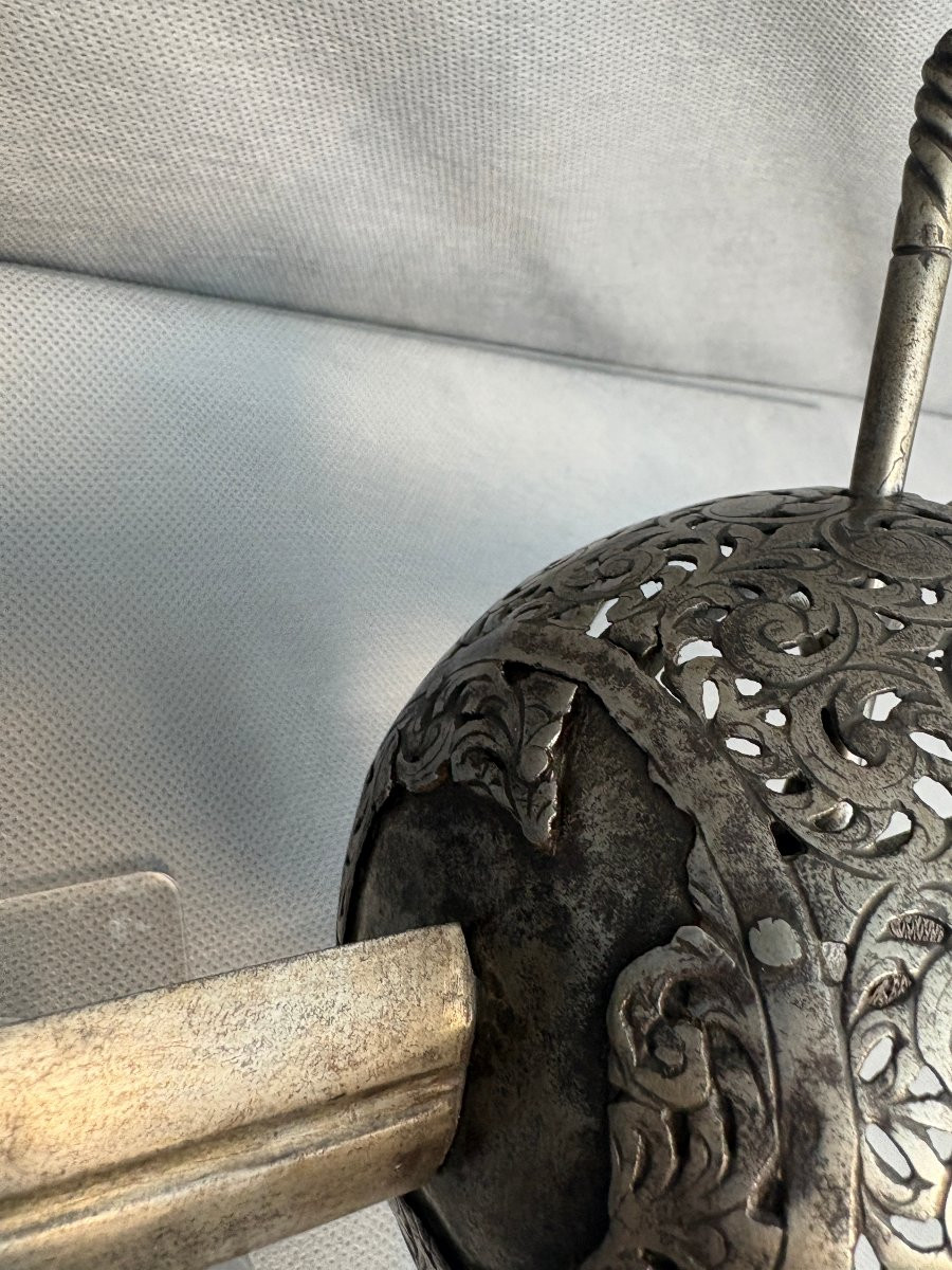 FORTE EPEE ou dite RAPIERE à la TAZA vers 1650 -photo-7