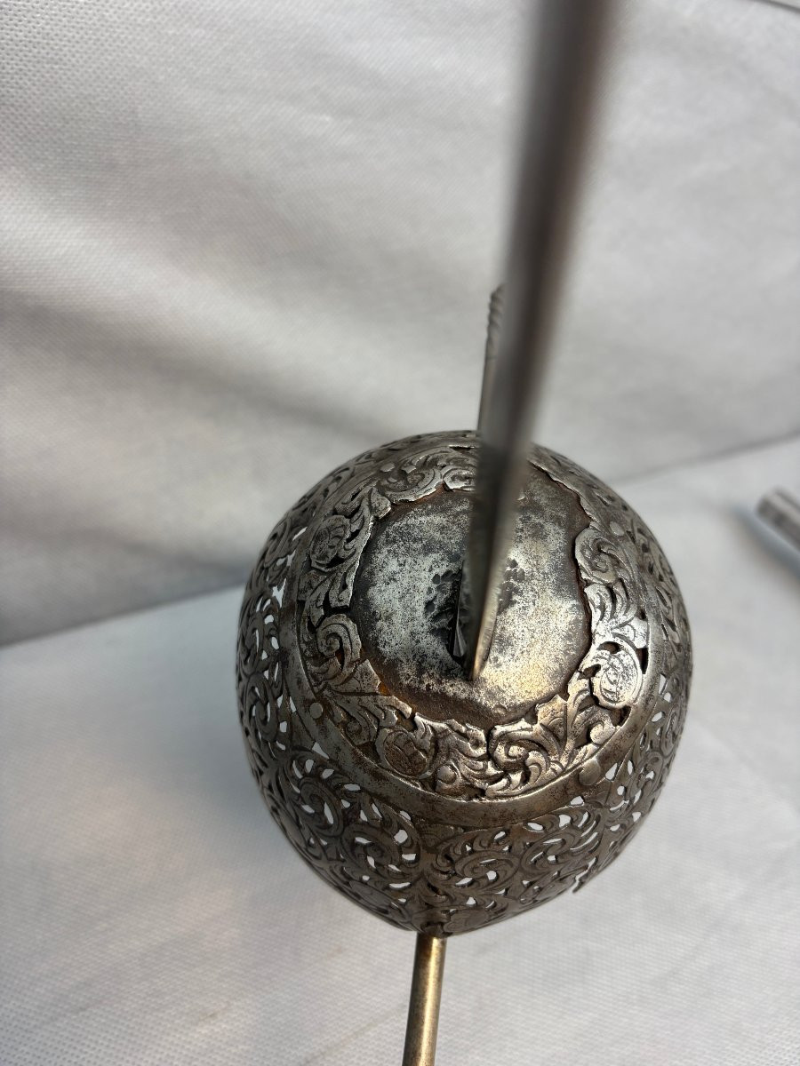 FORTE EPEE ou dite RAPIERE à la TAZA vers 1650 -photo-8