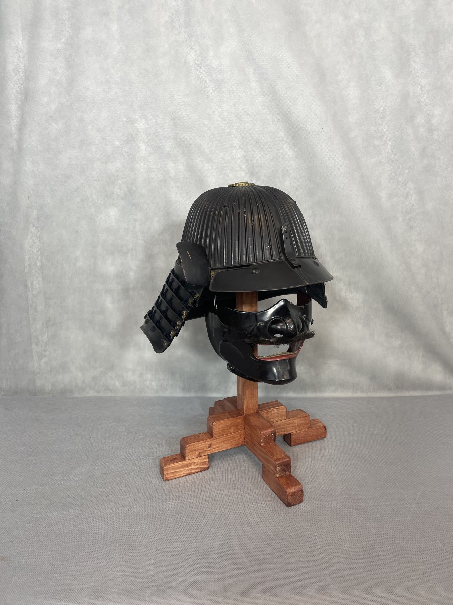 Kabuto Samourai Helmet Early Edo Period Signed