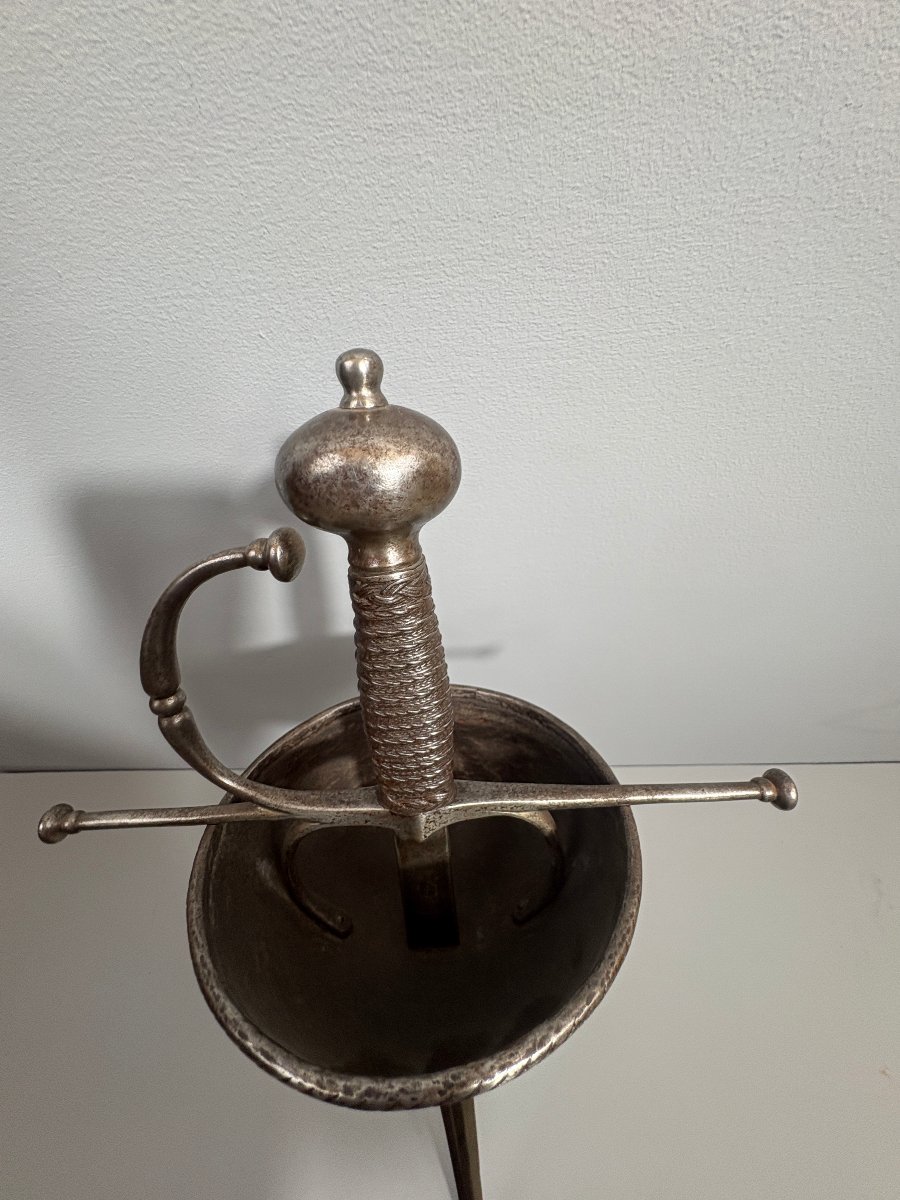 Shell-handled Sword, Known As The "taza" Spanish Sword From Toledo -photo-4