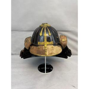 KABUTO de forme SUJI-BACHI  période fin EDO 