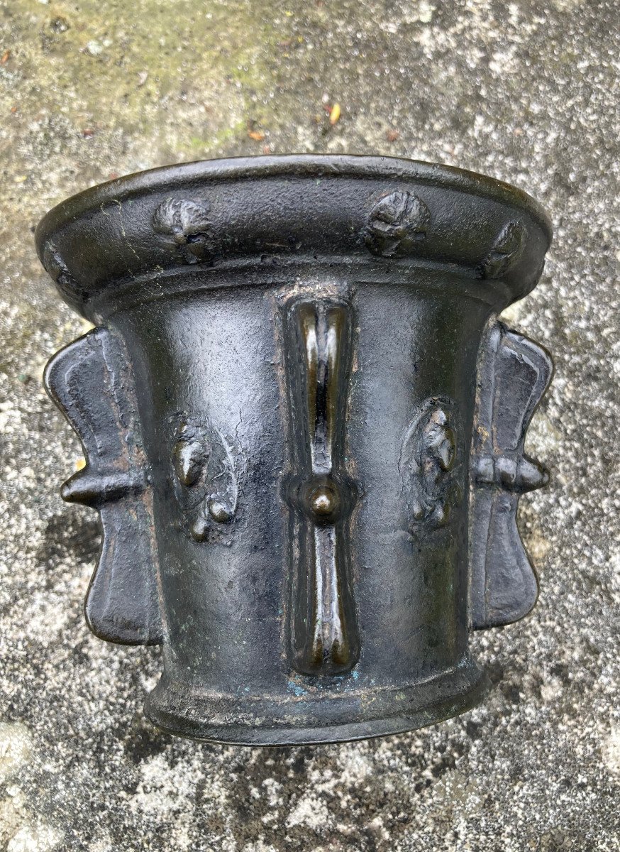 Haut Mortier En Bronze à Décor Scandé De 5 Registres à Ailettes Et Médaillons - XVIIème -photo-2