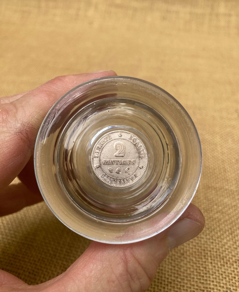 Goblet Glass With Inclusion Of A Piece From 1895 - 19th Century Glassware-photo-2