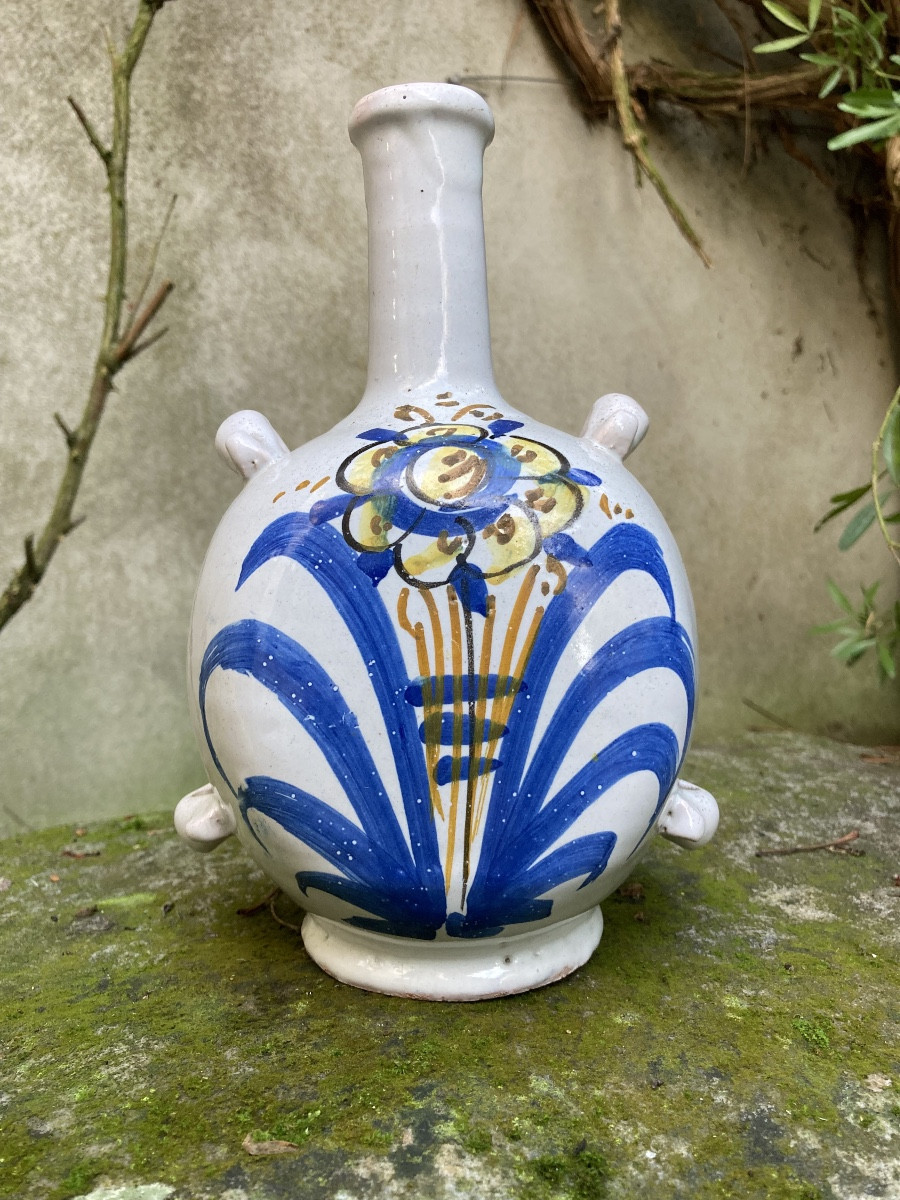 Gourde, bouteille faïence de Nevers, dite de pèlerin, art populaire, fin XVIIIem.