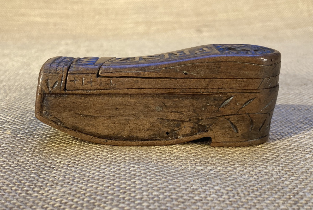 Shoe-shaped Snuffbox With A Mechanism, Late 19th/early 20th Century, Folk Art.-photo-1