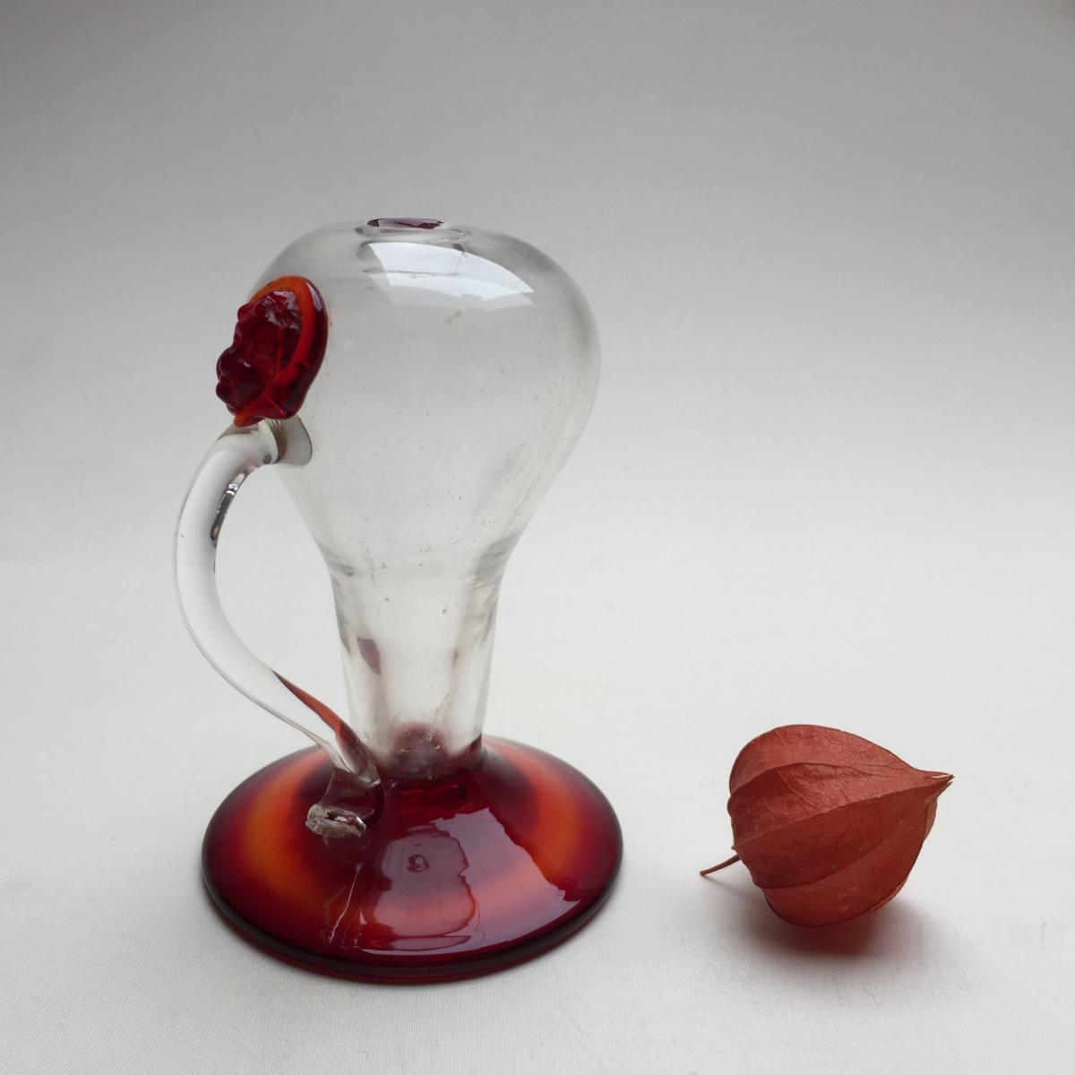 Veilleuse Lampe à Huile en Verre Soufflé Translucide et Rouge - Verrerie début XIXème Italie?