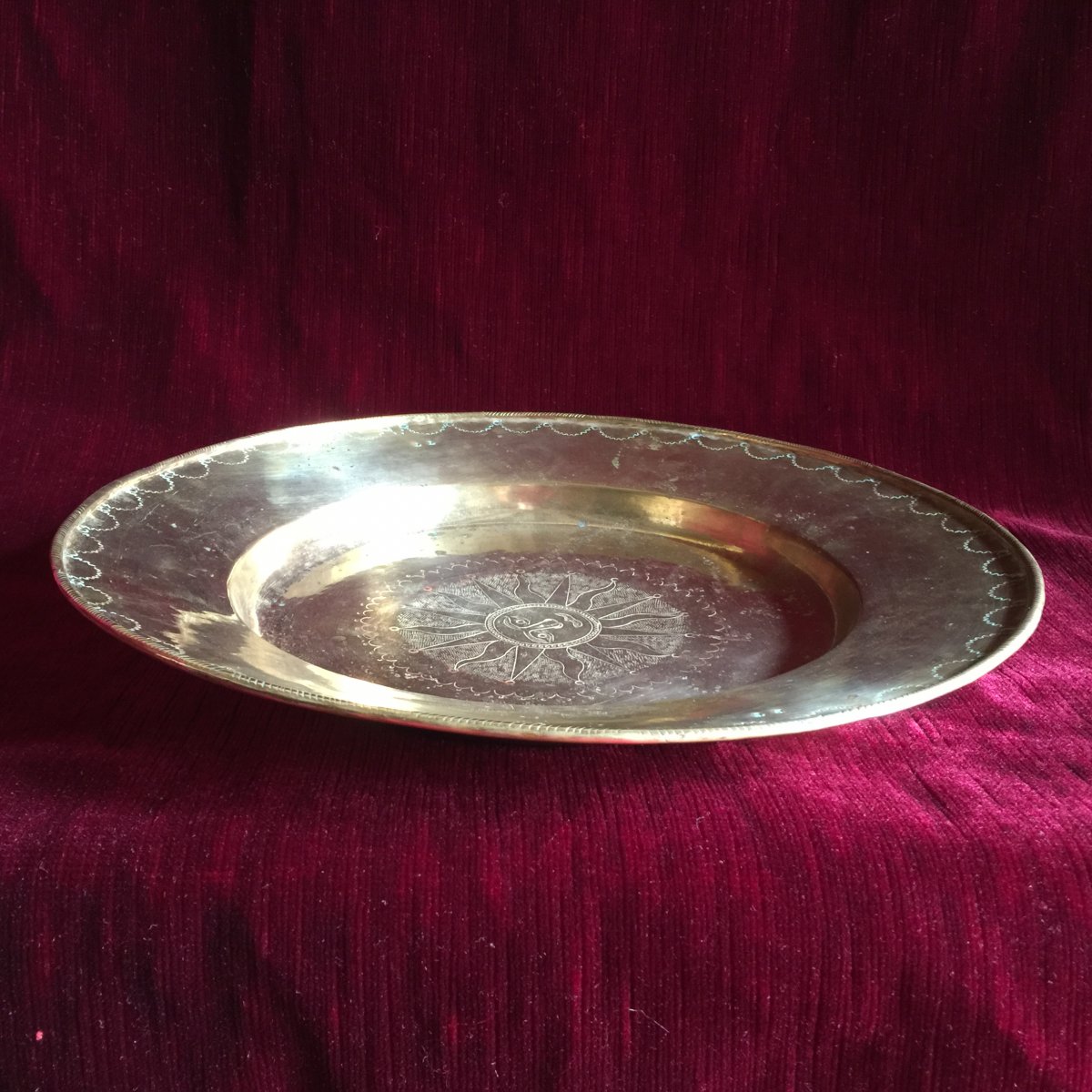 Offering Dish Quest Plate In Brass Engraved With A Radiant Guilloche Sun - XVIIIth -  With Brands Marks-photo-4