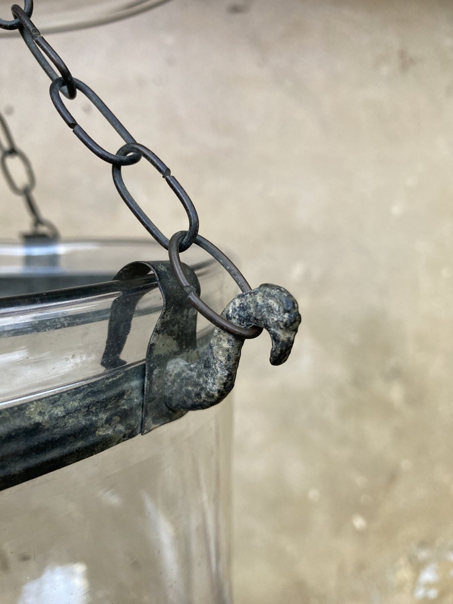 Lantern And Its Smoke-proof Top In Translucent Blown Glass - Chains And Fixing In Brass, Bronze Aspect - Glassware Early 19th -photo-2