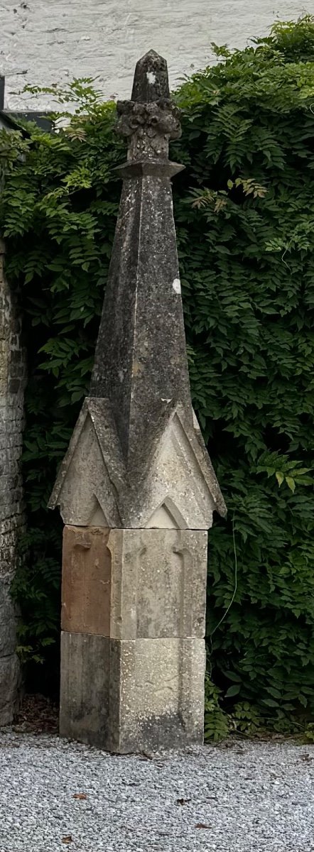Important chapiteau colonne En Pierre gothique -photo-4