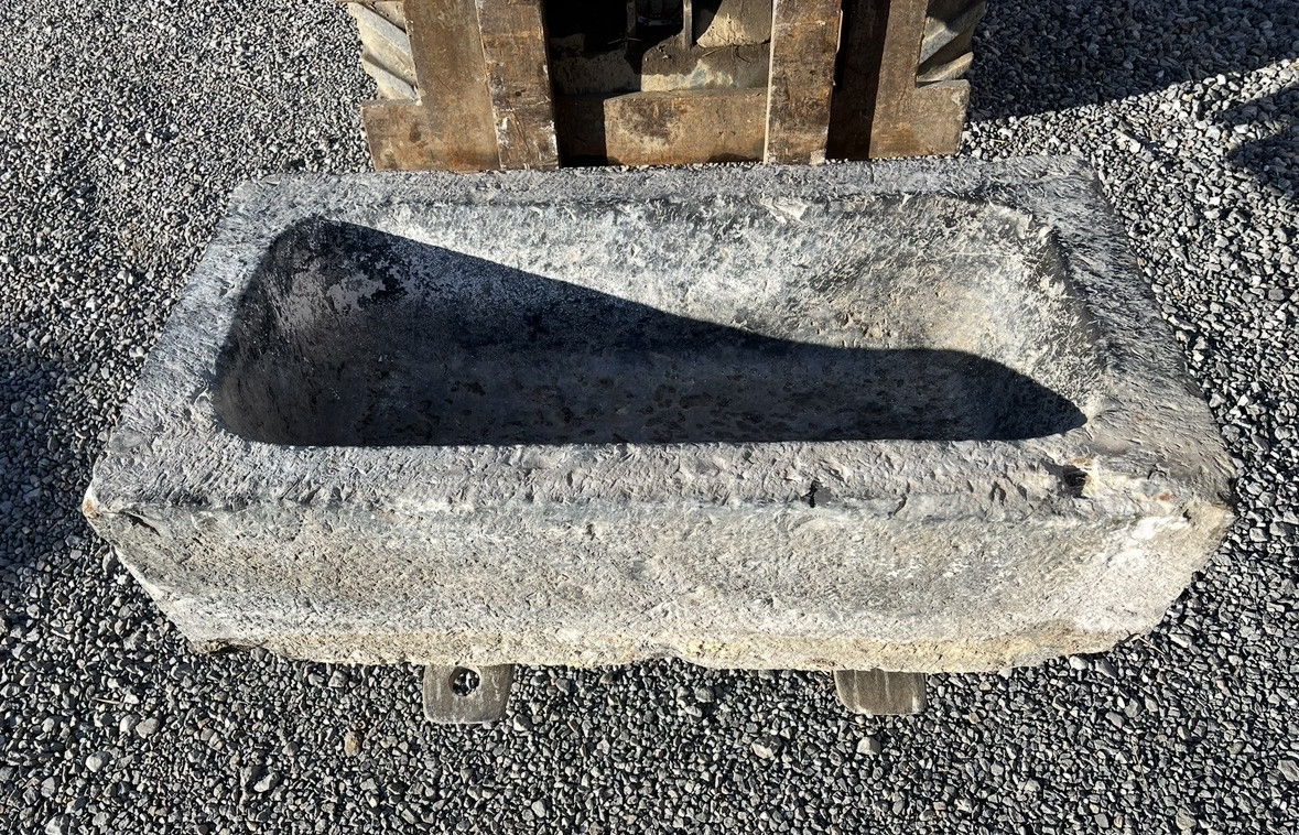  3 Auges en pierre identiques-photo-6