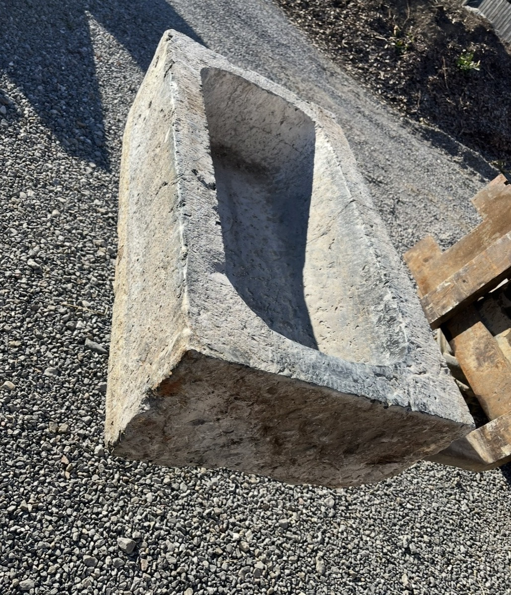  3 Auges en pierre identiques-photo-7