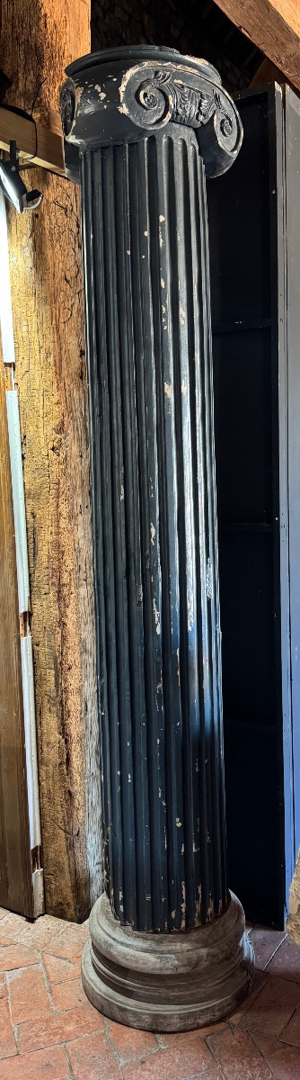 Pair Of Ionic Columns
