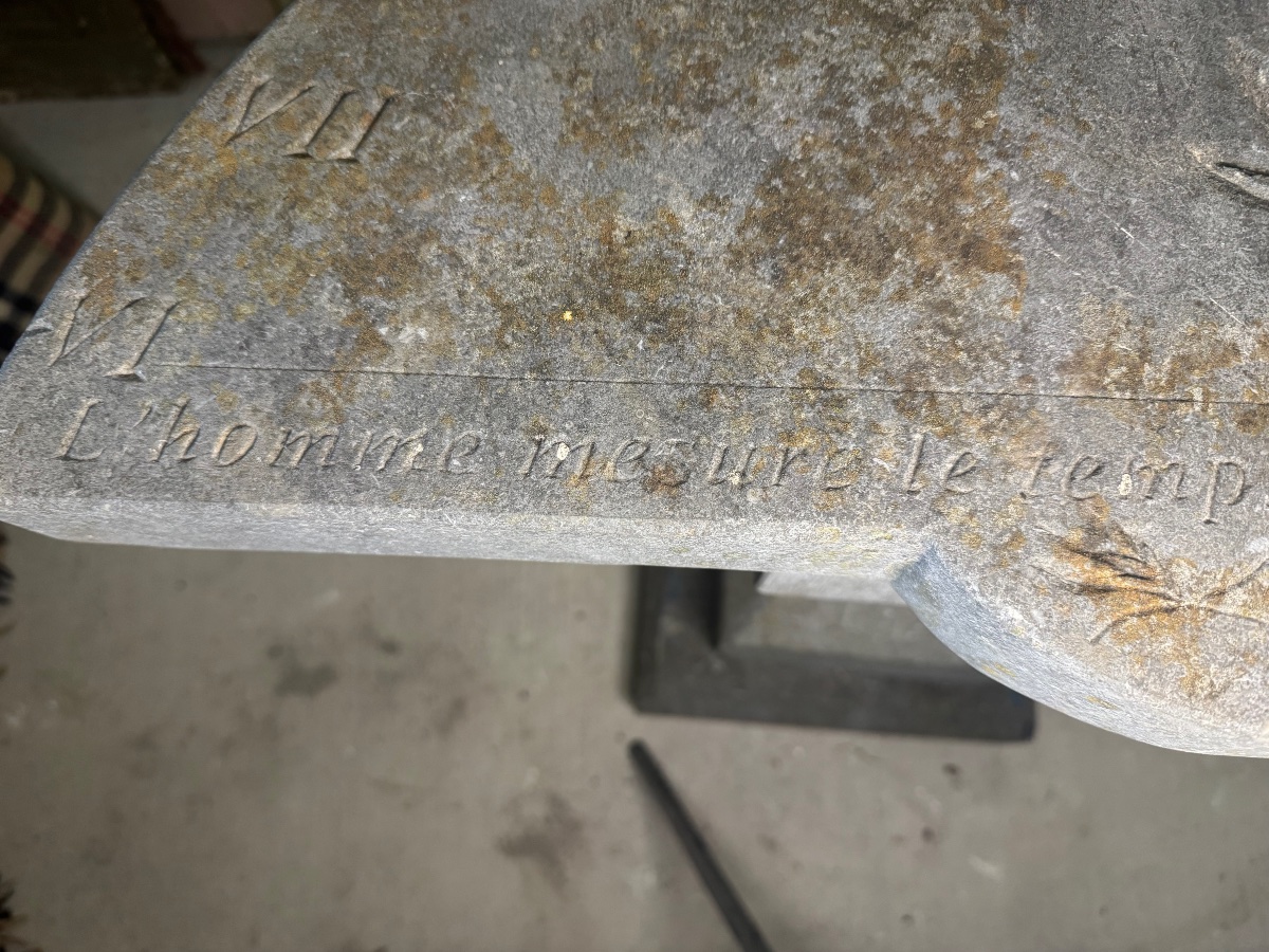 Stone Sundial -photo-1