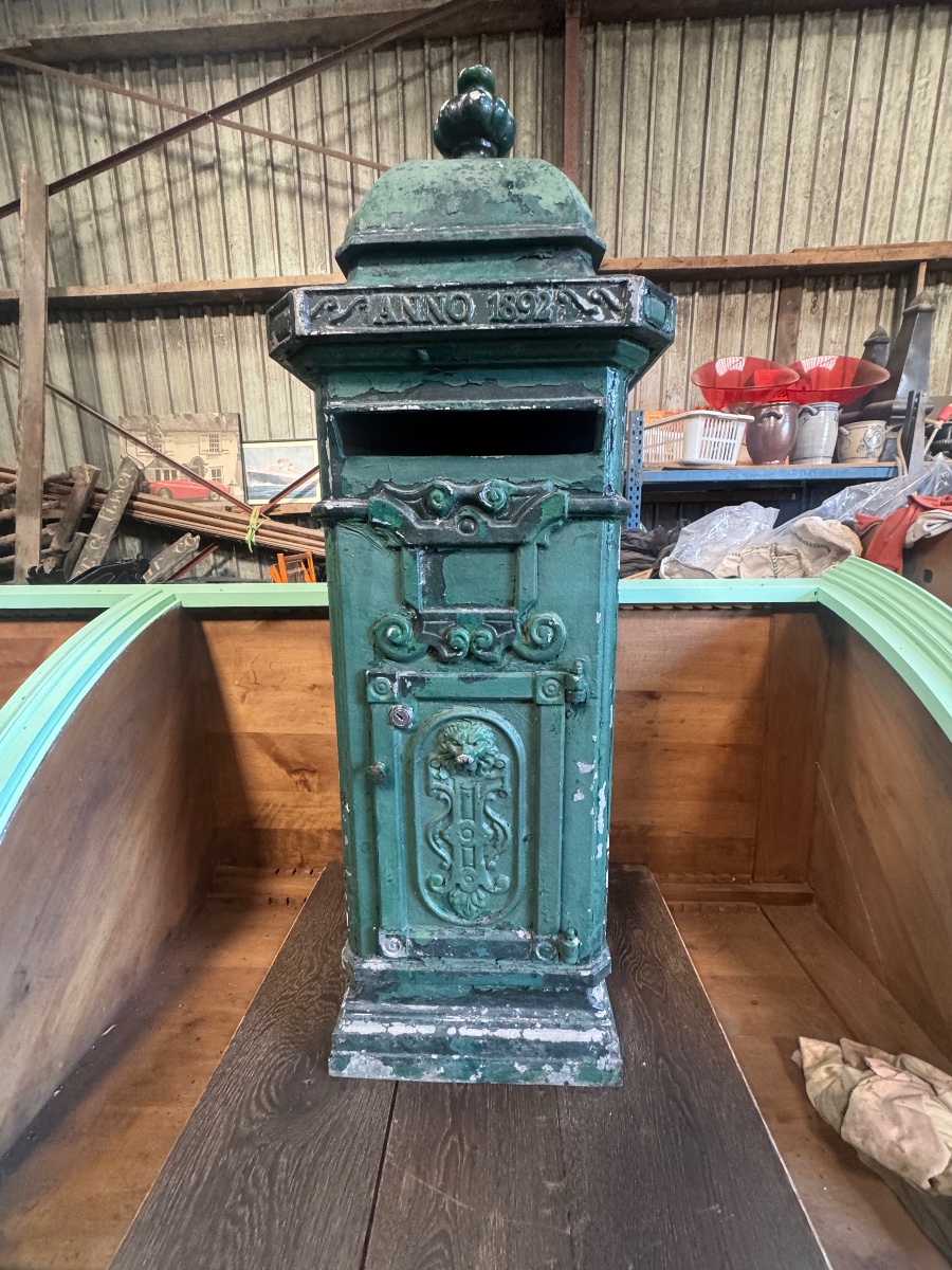 Mailbox 