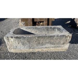  3 Auges en pierre identiques