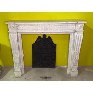 Louis XVI Mantel