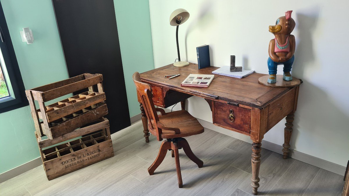 Nineteenth Century Solid Oak Desk-photo-3