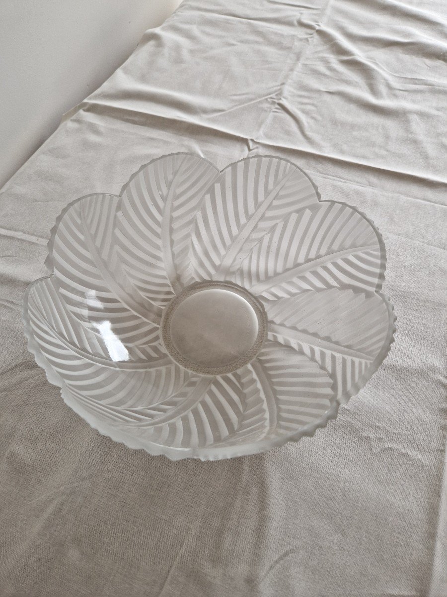 Coupe Art Déco En Verre Dépoli Signée Pierre d'Avesn Circa 1930-photo-1
