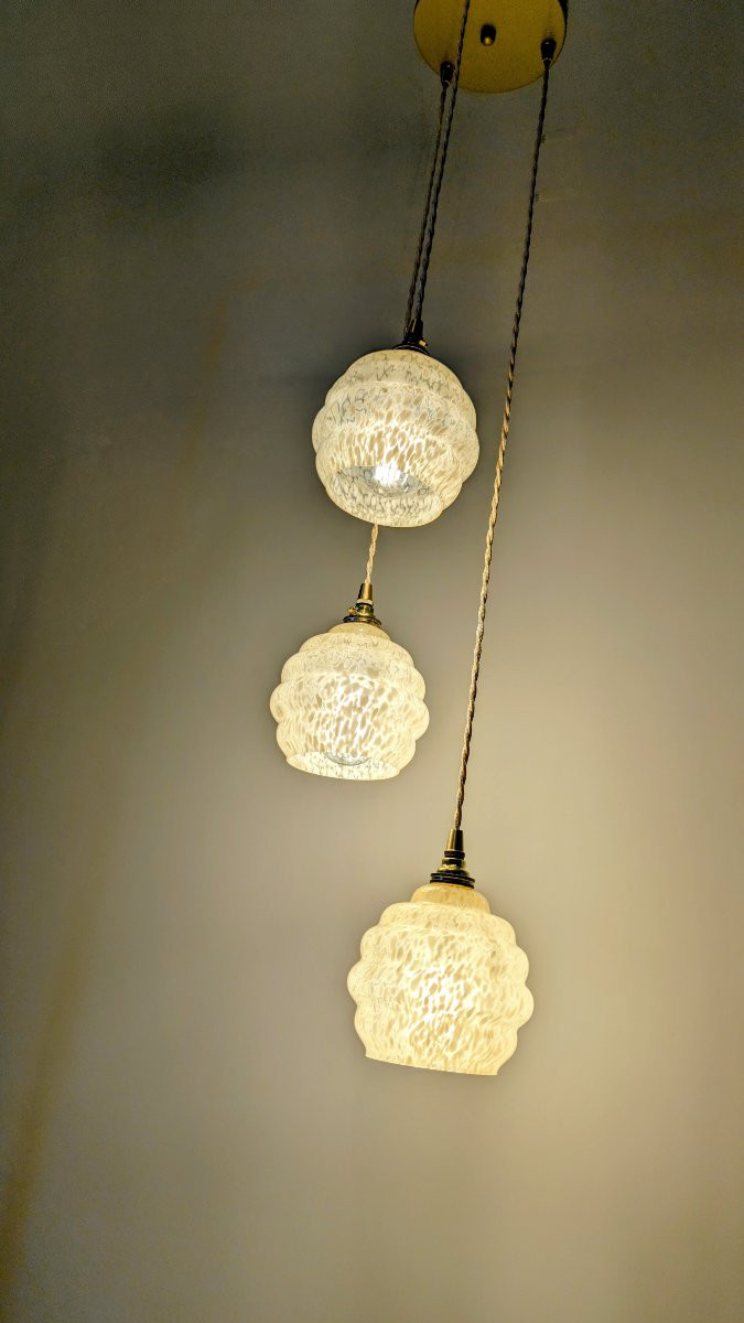 Lustre suspension triple en verre de Clichy jaune -photo-5