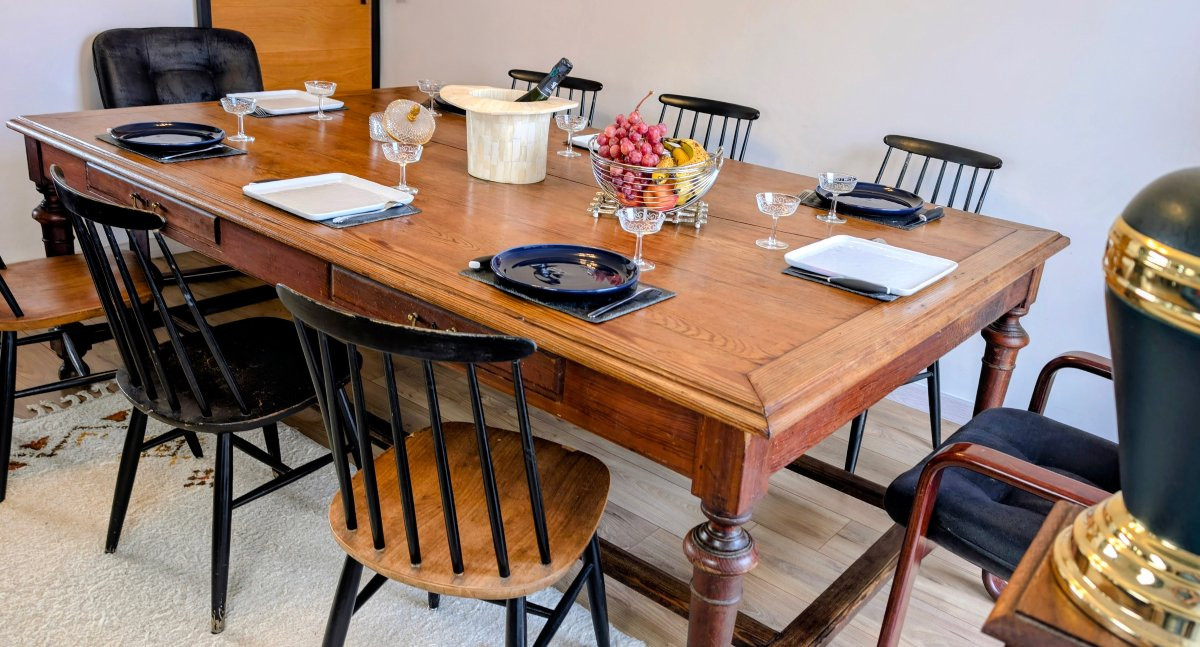 Table de campagne en pitchpin 230×140 cm – noblesse rustique et format hors norme-photo-4