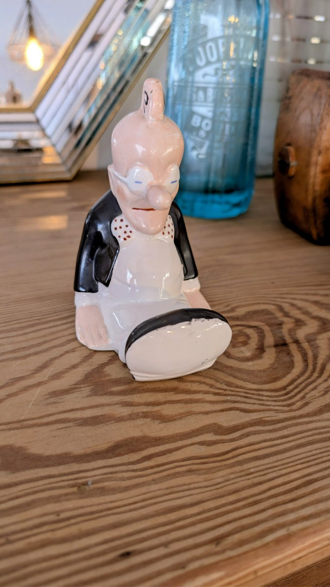 Tirelire en faïence Sarreguemines représentant le Professeur Nimbus-photo-2