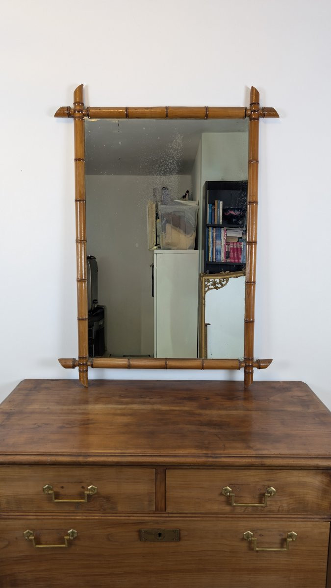 Important miroir en bois sculpté imitation bambou, XXe siècle - 102 x 75 cm-photo-2