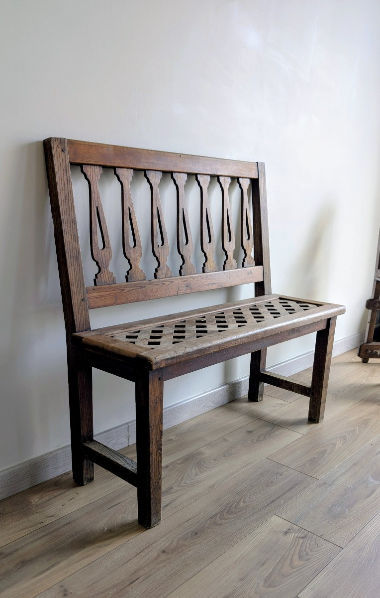 Antique Church Pew Made Of Pitch Pine, Traditional Rustic Furniture