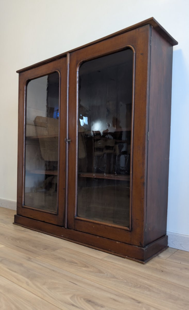 Vitrine anglaise victorienne en acajou à deux portes vitrées-photo-2