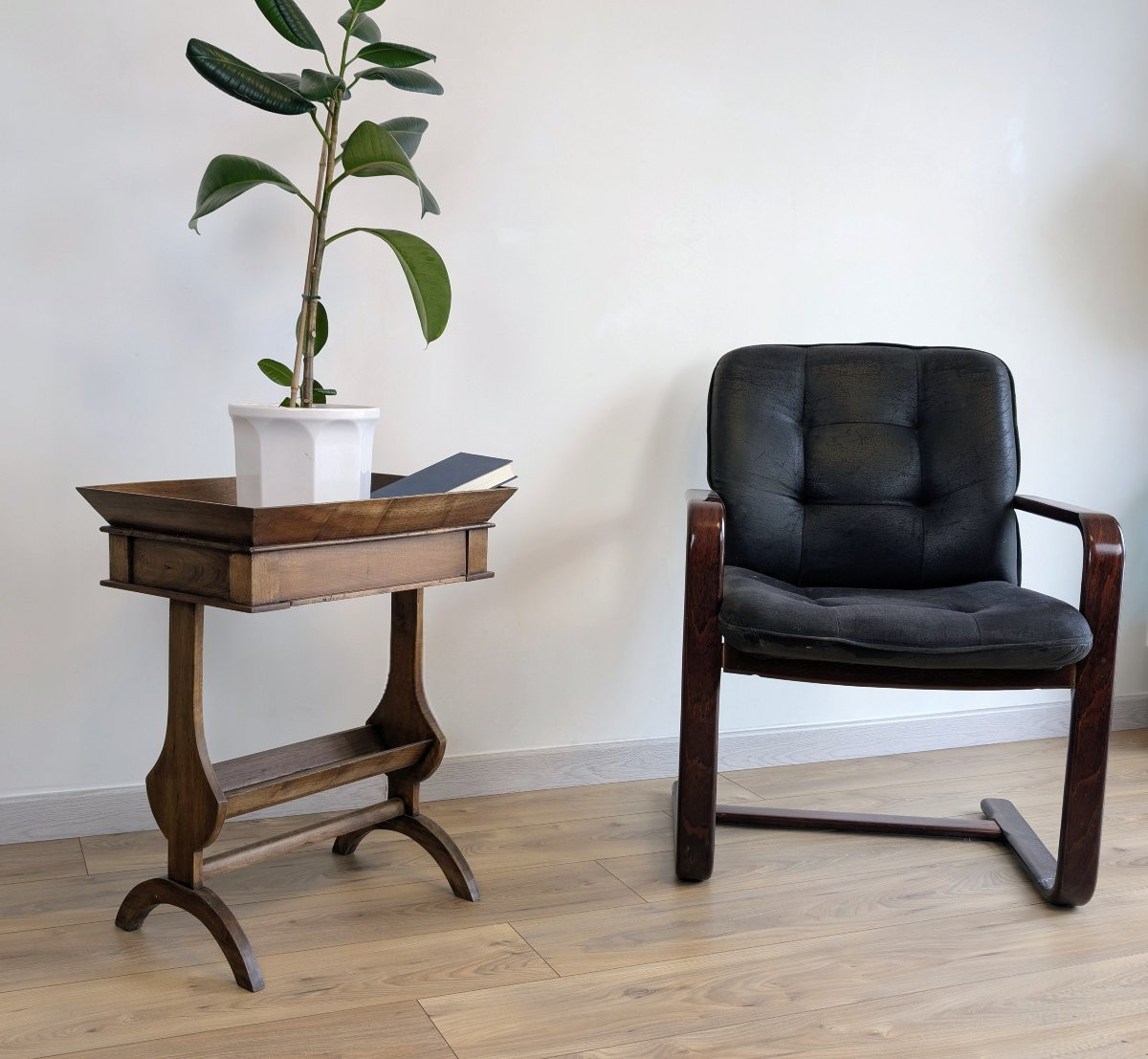 Table jardinière ancienne avec tiroir en bois massif-photo-6