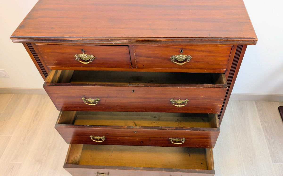 Elegant Classic 19th Century English Mahogany Chest Of Drawers-photo-6