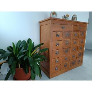 Trade Furniture With 22 Drawers In Solid Beech