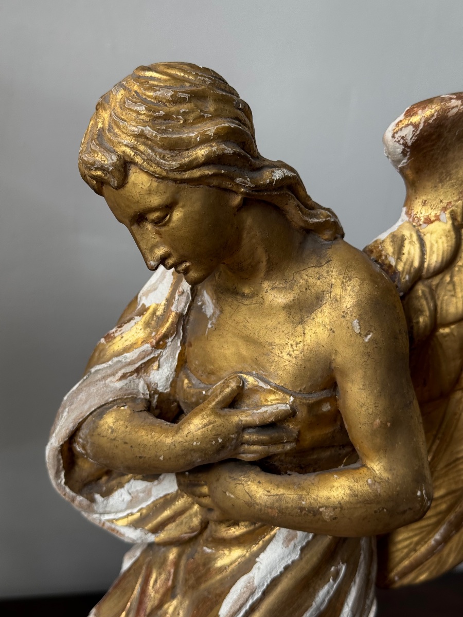 Pair Of Adoring Angels. Gilt Wood. 18th Century. Height: 31 Cm.-photo-1