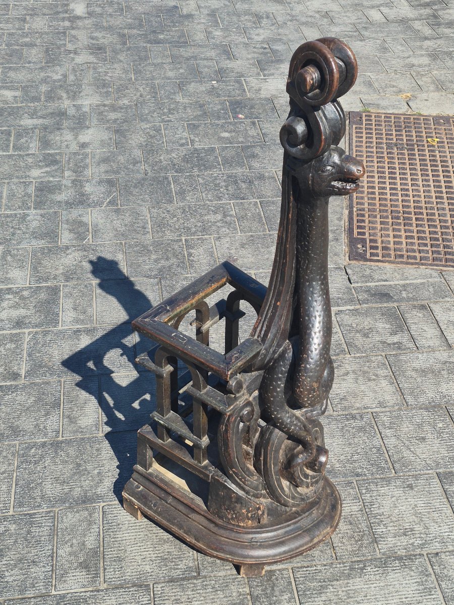 17th-century Zoomorphic Staircase-photo-4