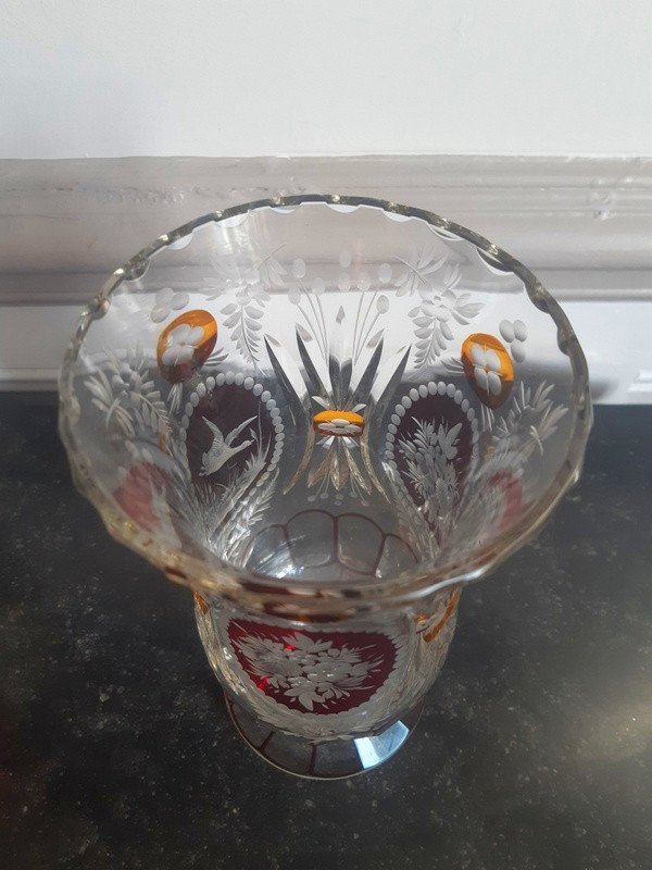 Vase En Cristal De Bohême Sur Piedouche Taillé Et Gravé Dans Le Goût De Moser-photo-5