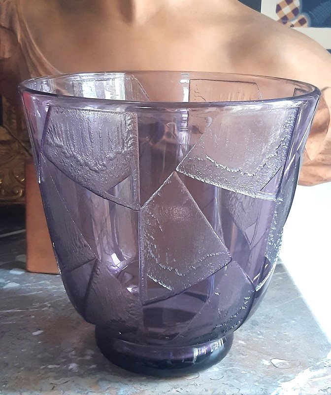 Important Daum Nancy Vase With Geometric Decor Etched In Acid Art Deco Period Circa 1930