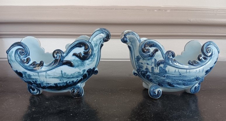Emile Gallé (1846 - 1904) Pair Of Miniature Art Nouveau Planter Cups In Glazed Earthenware And Flowers