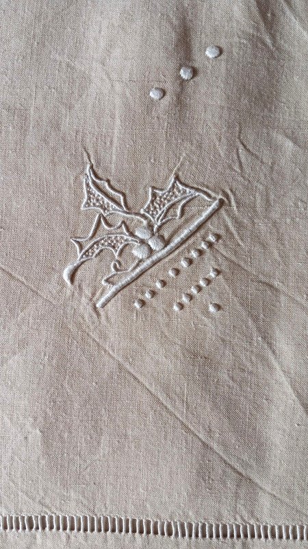 Old Ecru Linen Sheet Embroidered With Holly Art Deco Monogramm Hg With Returns Never Used Handmade-photo-5