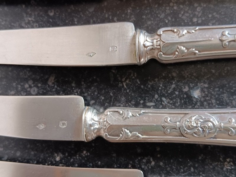 Puiforcat Modèle " Fer De Lance " 12 Couteaux En Argent Minerve-photo-4