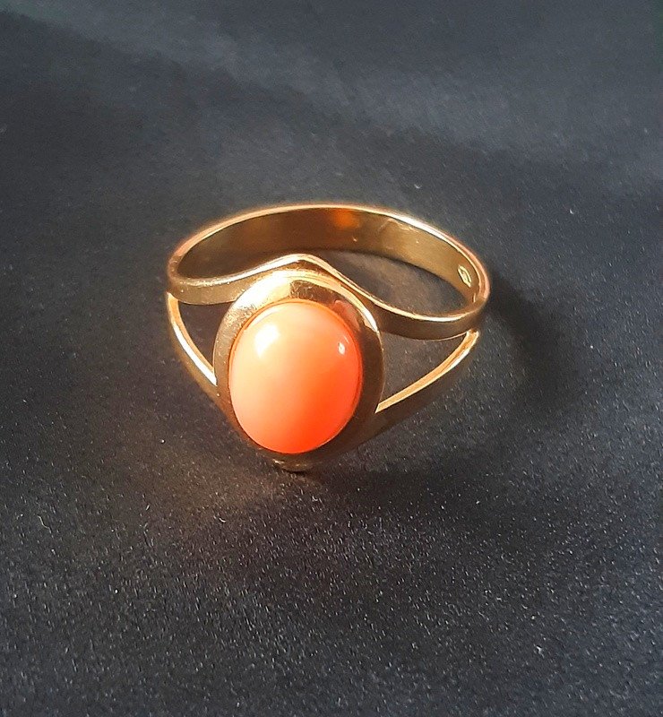 Bague En Or Jaune 18 Carats Et Corail -photo-4