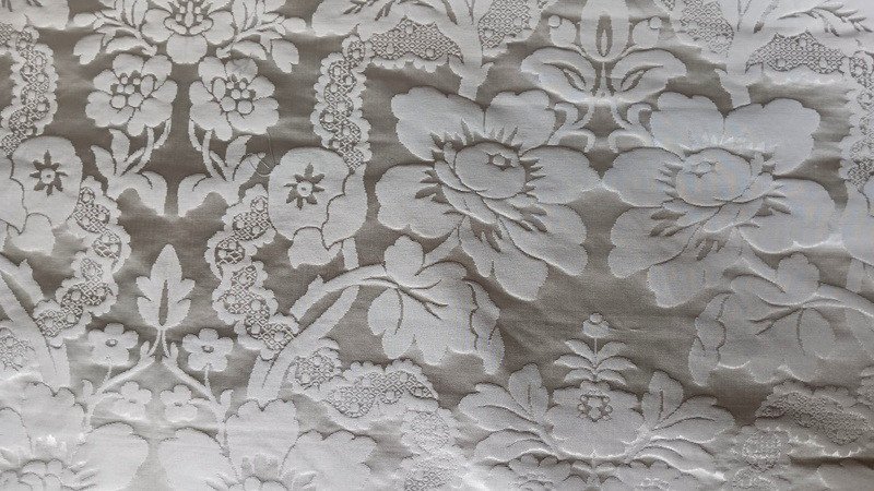 Damas De Soie Brocard Lampas étoffe Tissu à Décor Floral En 130 De Large neuf jamais utilisé-photo-3