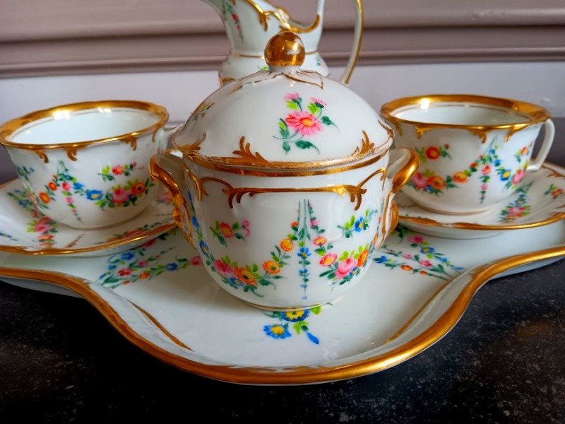 Lovely Paris Porcelain Service Toi Et Moi Decor Of Napoleon III Flower Garlands Style Louis XVI-photo-2